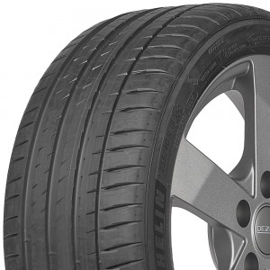 opona osobowa Michelin PILOT SPORT 4 w rozmiarze 205/45R17 z indeksem nośności 88 i prędkości V - wycinek