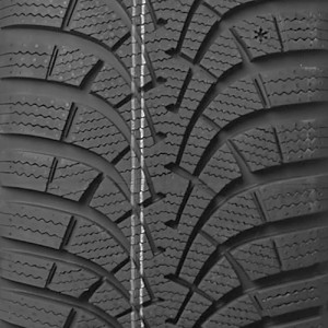 opona do samochodów osobowych Goodyear ULTRA GRIP 9+ w rozmiarze 195/55R16 87H - widok bieżnika