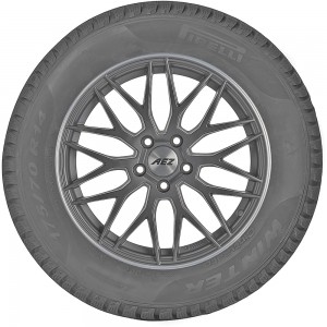 opona osobowa Pirelli CINTURATO WINTER w rozmiarze 165/65R15 z indeksem nośności 81 i prędkości T - widok z profilu