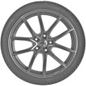 opona letnia Pirelli P ZERO w rozmiarze 205/40R18 z indeksem nośności 86 i prędkości W - widok z profilu