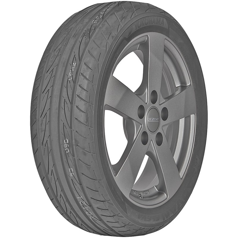 opona samochodowa letnia Yokohama ADVAN FLEVA V701 w rozmiarze 225/50R18 z indeksem nośności 99 i prędkości W - widok z boku