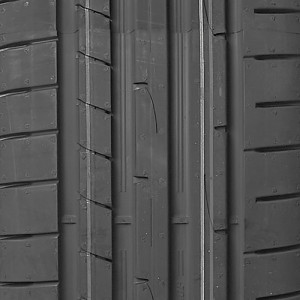 opona letnia do samochodów osobowych Dunlop SP SPORT MAXX RT 2 w rozmiarze 235/40R18 95Y - widok bieżnika