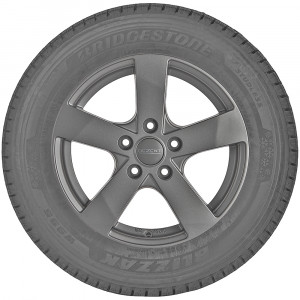 opona dostawcza Bridgestone BLIZZAK W995 w rozmiarze 215/65R16 z indeksem nośności 109 i prędkości R