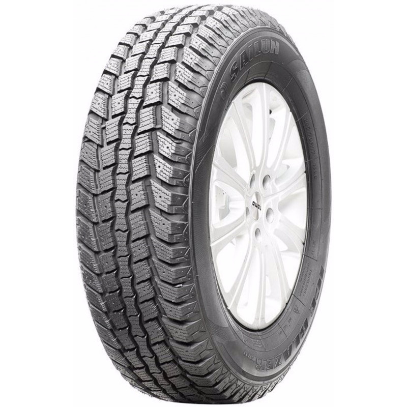 opona samochodowa zimowa Sailun ICE BLAZER WST2 LT w rozmiarze 245/60R18 z indeksem nośności 105 i prędkości T