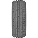 opona do samochodów osobowych Continental CONTISPORTCONTACT 3 w rozmiarze 235/40R18 95ZR - widok z przodu