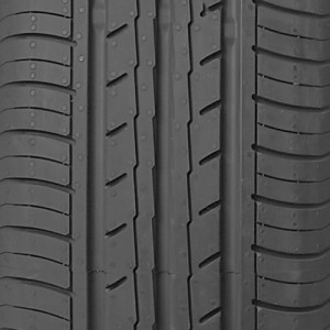 opona do samochodów osobowych Yokohama BLUEARTH ES ES32 w rozmiarze 205/65R15 99H - widok bieżnika